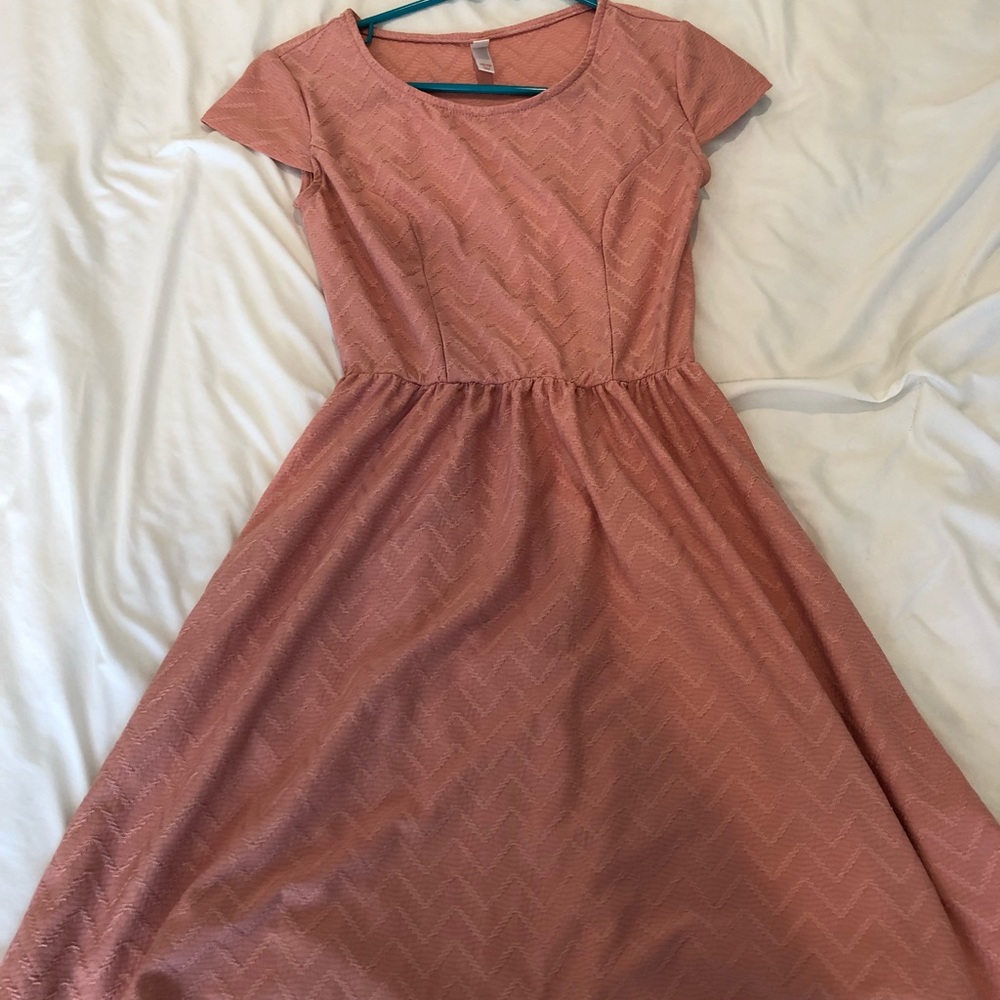 super cute peach/light pink dress